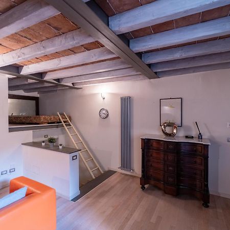 Realkasa Schiavonia Studio Bologna Luaran gambar