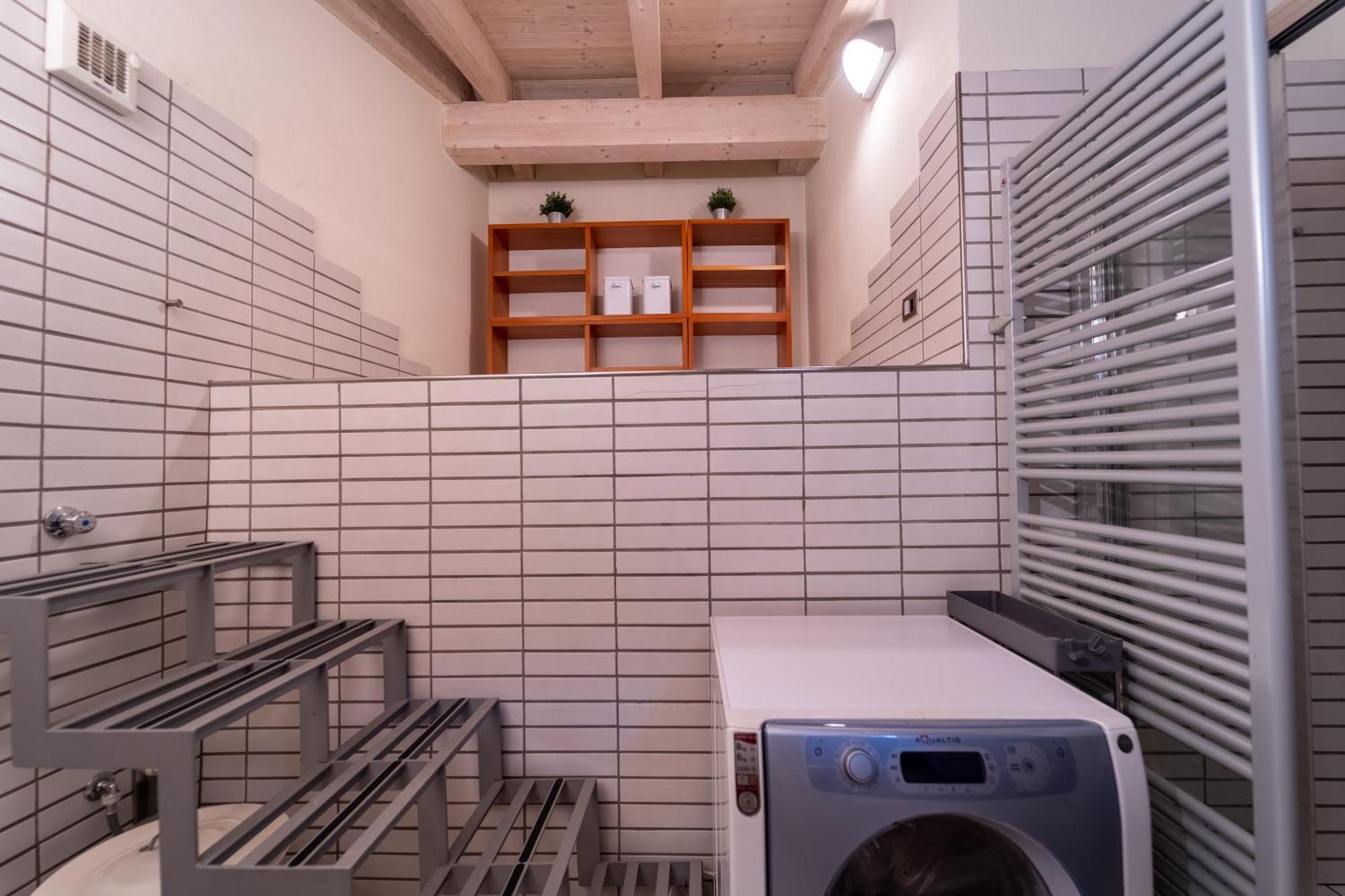 Realkasa Schiavonia Studio Bologna Luaran gambar