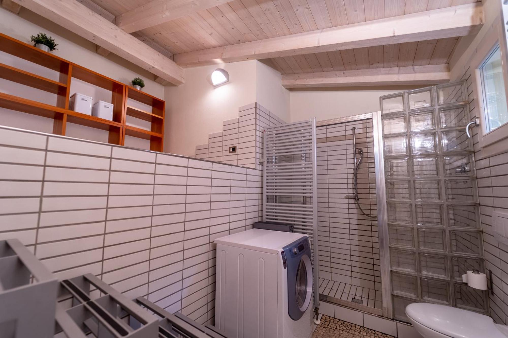 Realkasa Schiavonia Studio Bologna Luaran gambar
